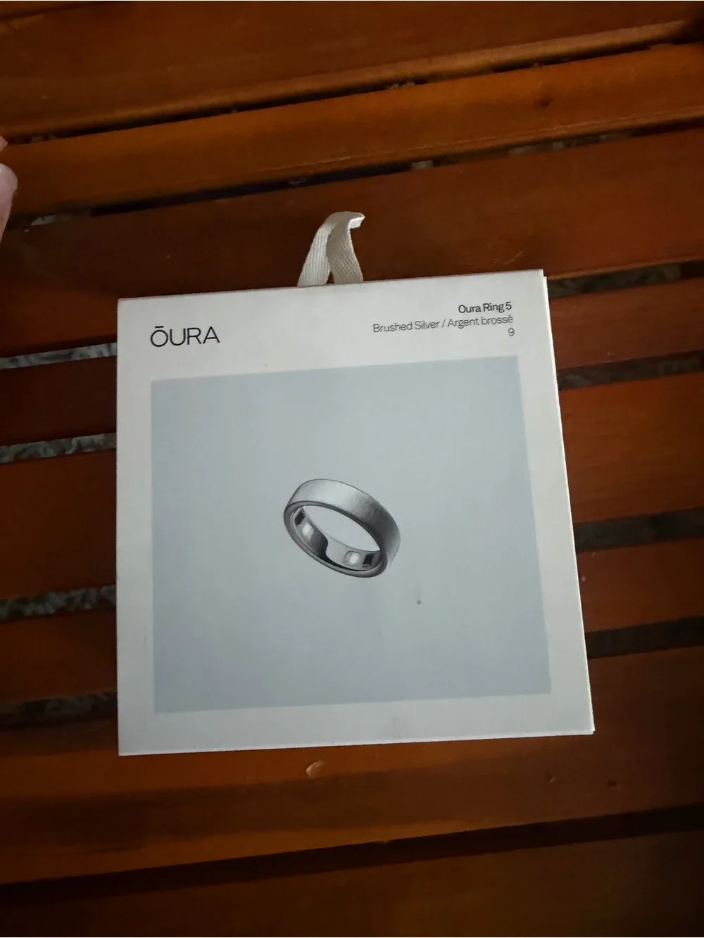 New In Box Oura 5 Brushed Silver Ring — size 9